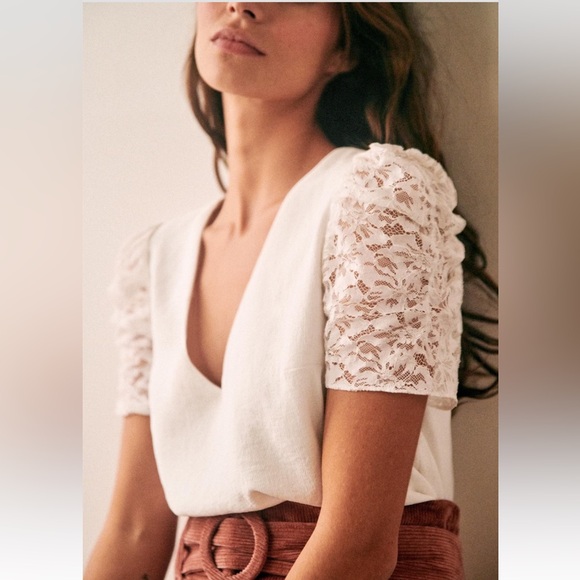 Sézane Colette Blouse in Bordeaux, Size 38/US 6 - Picture 4 of 6